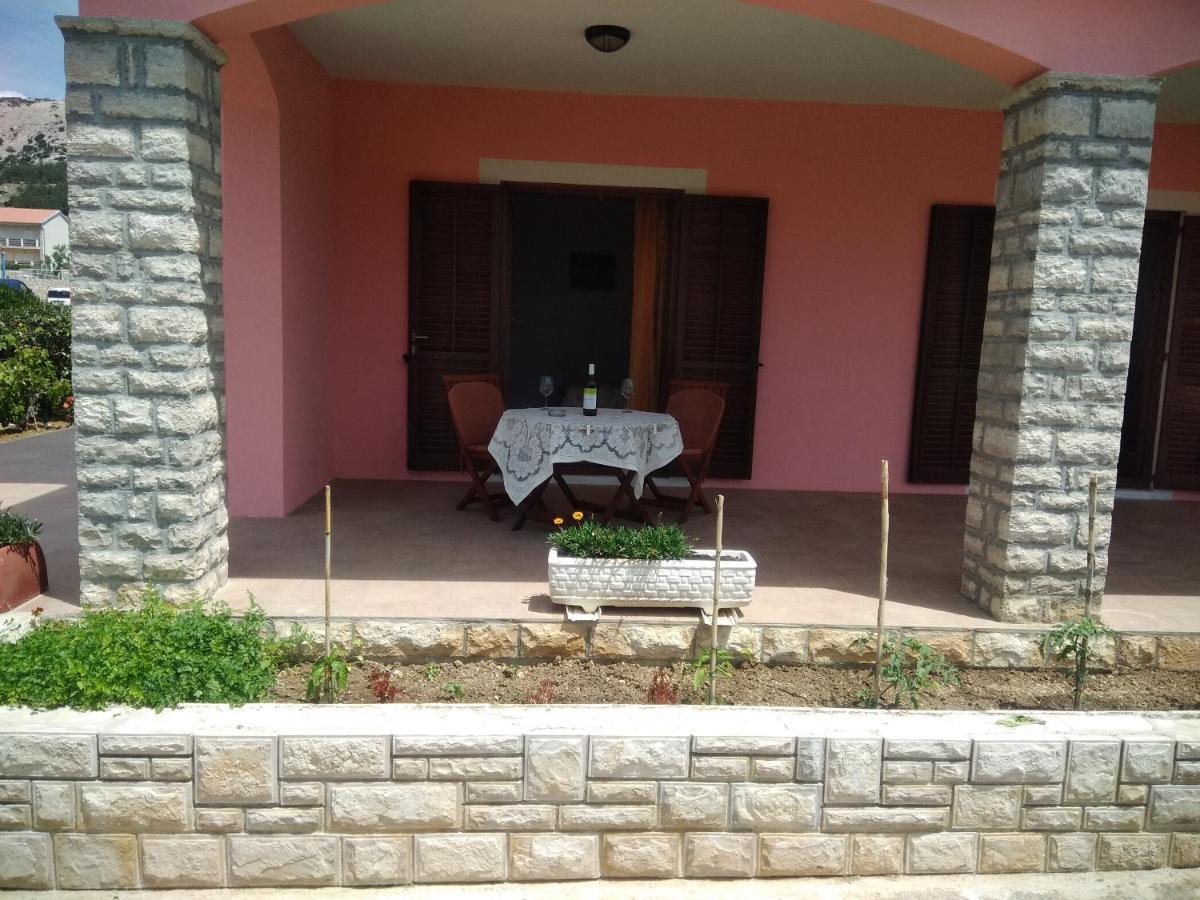 Apartmani Peko Pag Town Exterior foto